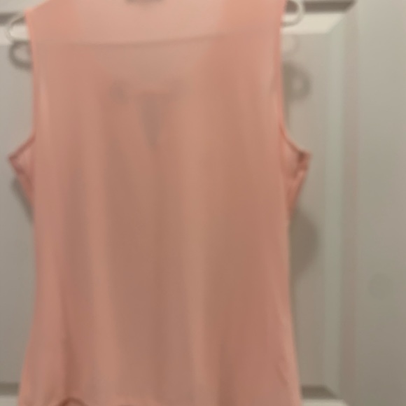 Tommy Hilfiger ladies sleeveless top - Picture 2 of 3